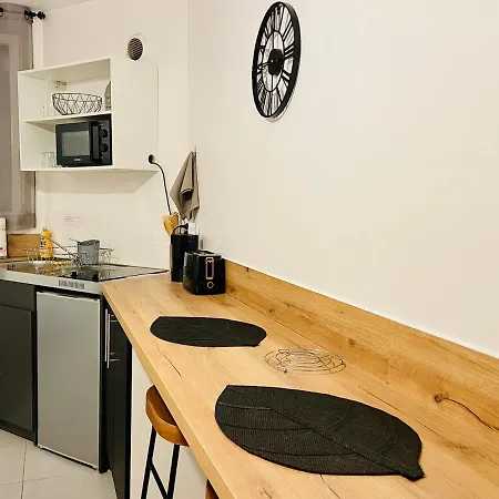 Appartement Ferrero Angouleme Exterior photo